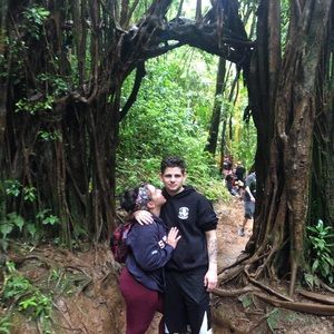 Meet your Posher, Yanna